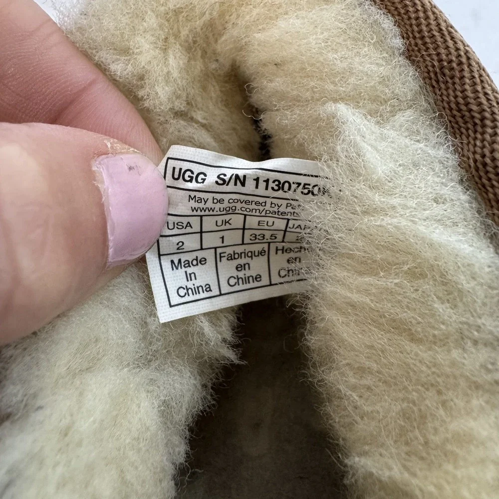 Big Kids Ugg Classic‎ Ultra Mini Tan Shearling Lined Comfort Boots Size 2 Y GUC